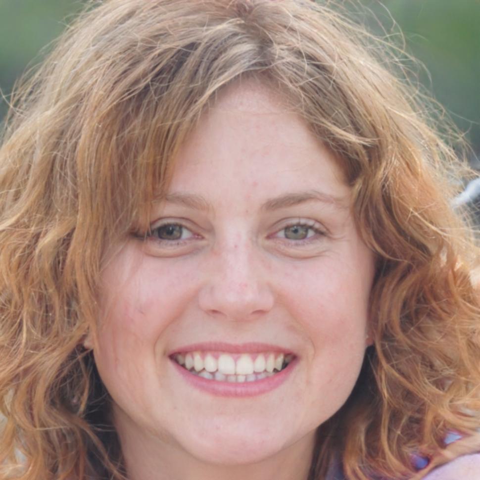 Portrait d'Élise Moreau, spécialiste en évaluation d'entreprises